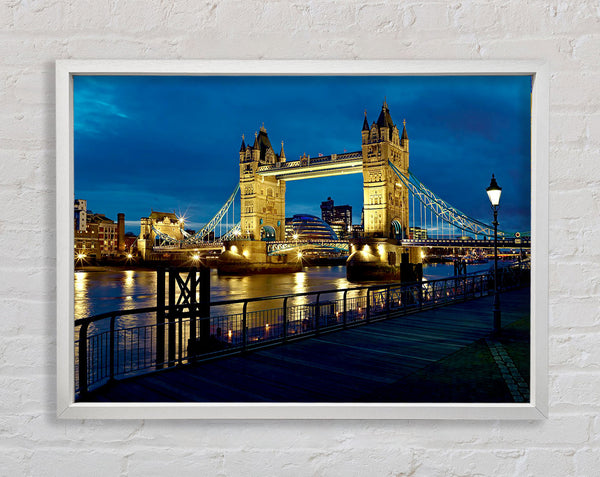 London Tower Bridge Nightlight