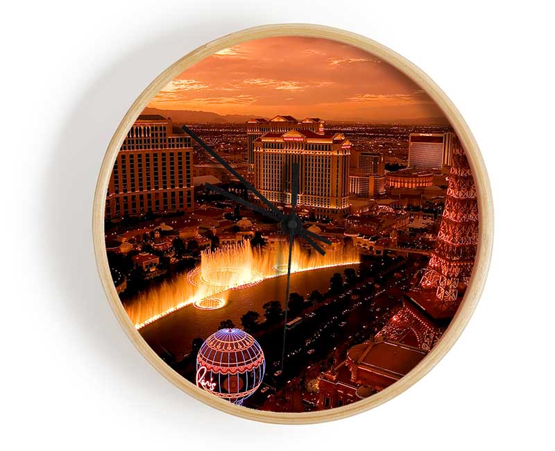 Las Vegas Little Eiffel Tower Clock - Wallart-Direct UK