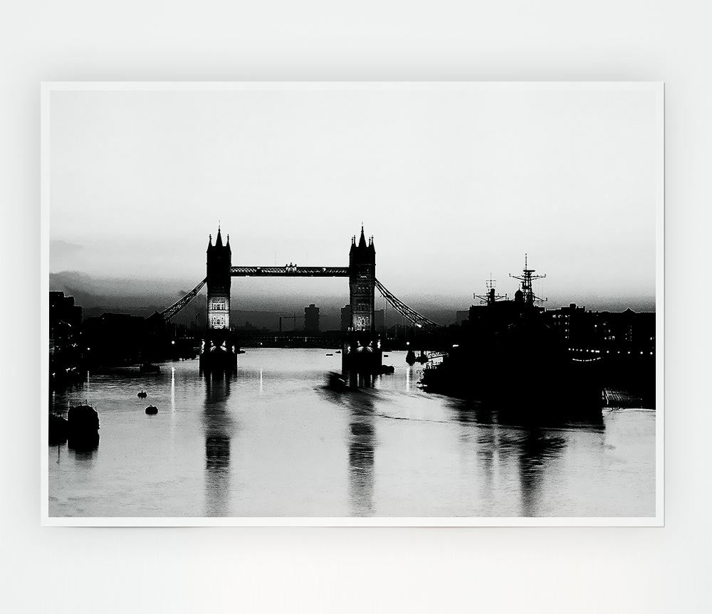 London Bridge B N W Print Poster Wall Art