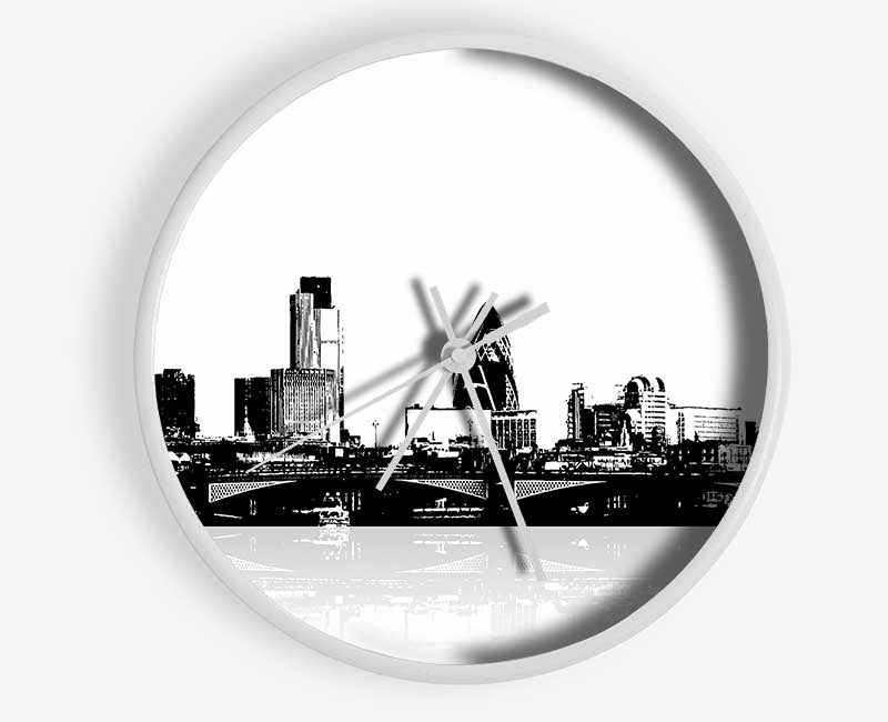 London City Waters B n W Clock - Wallart-Direct UK