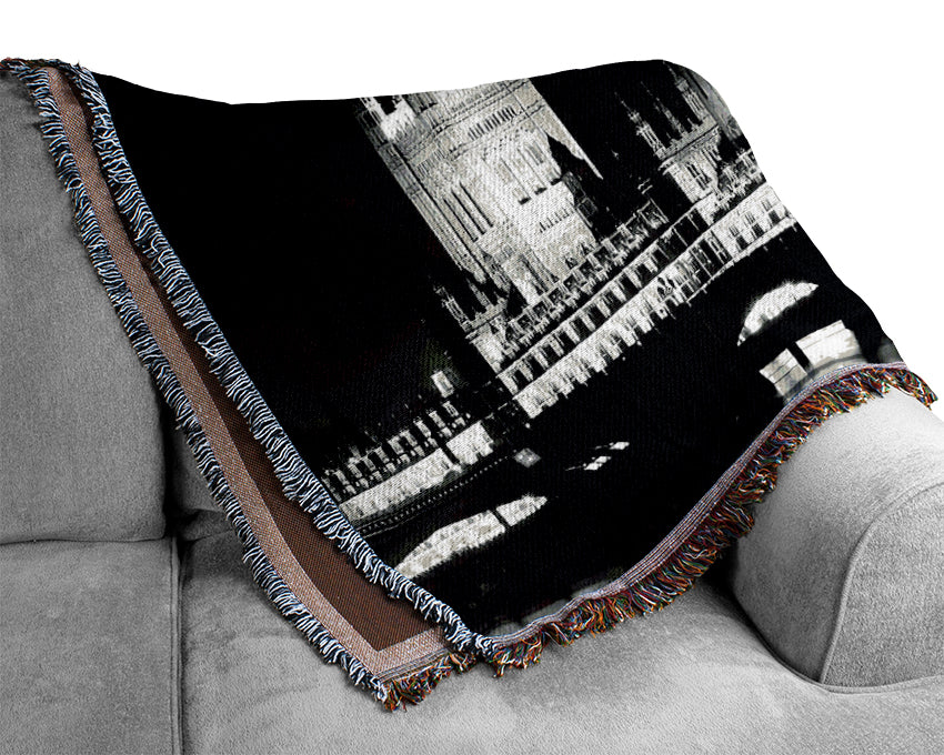 London Houses Of Parliament Dark Nights Woven Blanket