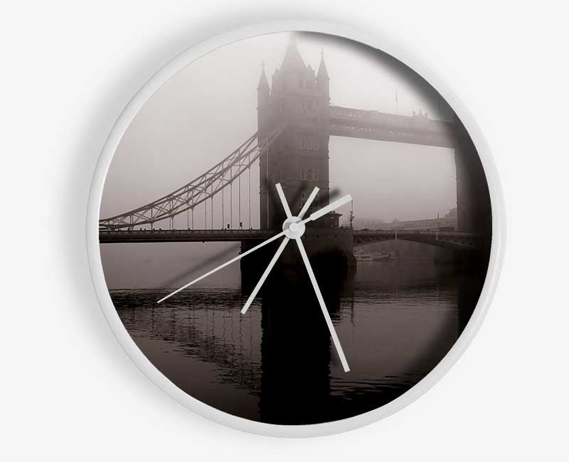 London Tower Bridge Mist Clock - Wallart-Direct UK