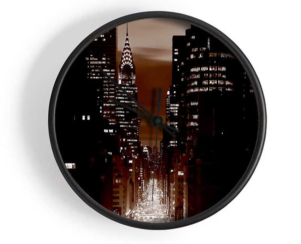 New York City 5Th Avenue Brown Clock - Wallart-Direct UK