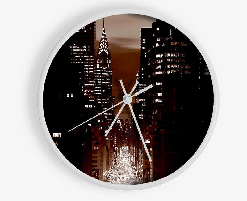 New York City 5Th Avenue Brown Clock - Wallart-Direct UK