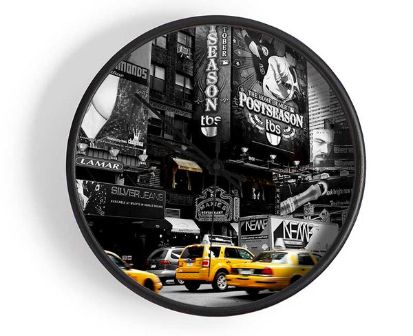 Nyc Broadway Cabs B n W Yellow Clock - Wallart-Direct UK