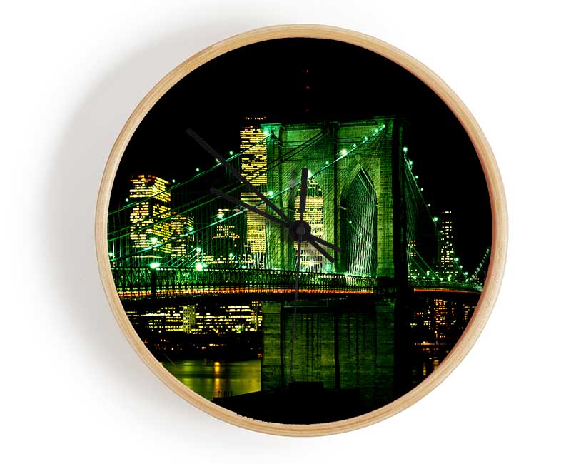 Nyc Brooklyn Bridge Green Hue Clock - Wallart-Direct UK