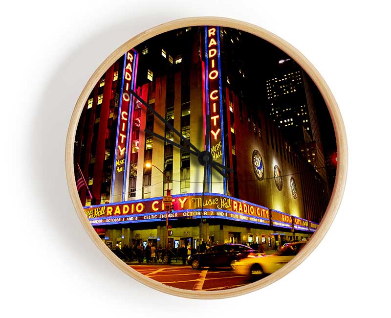 Nyc Radio City Music Hall Clock - Wallart-Direct UK