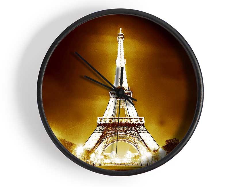 Paris Eiffel Tower Retro Clock - Wallart-Direct UK