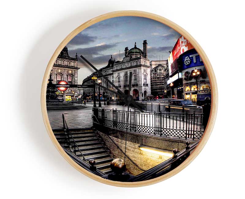 Piccadilly Circus London At Winter Clock - Wallart-Direct UK