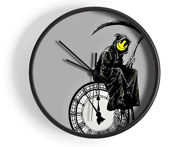 Smiley Face Reaper Times Up Clock - Wallart-Direct UK