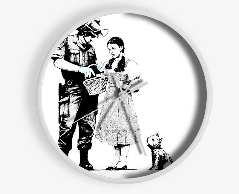 Wizard Of Oz Dorothy Lost Clock - Wallart-Direct UK