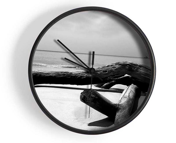 Ocean Drift Wood On The Shore B n W Clock - Wallart-Direct UK