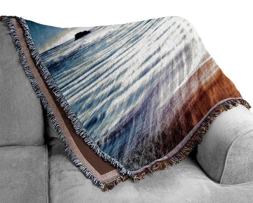 Retreating Wave Woven Blanket