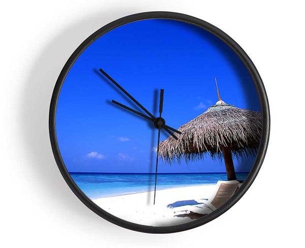 Lovers Sea Shore Beach Clock - Wallart-Direct UK