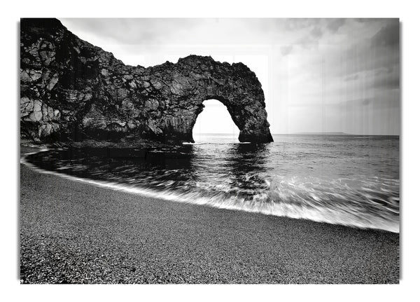 Gateway To The Ocean B~w