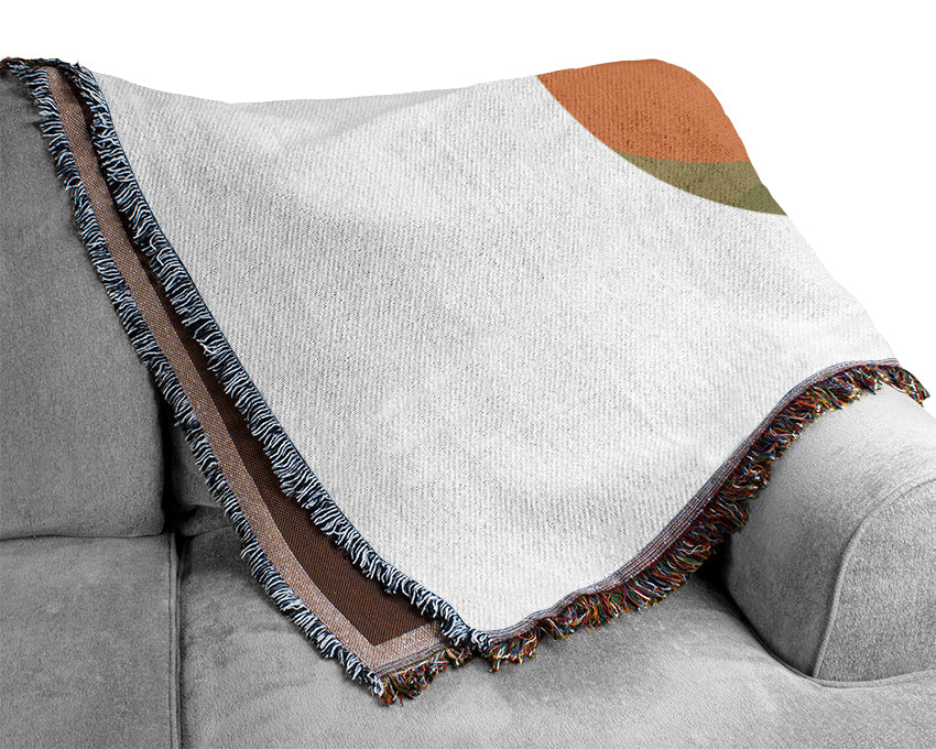 Red Spot Bird White Woven Blanket