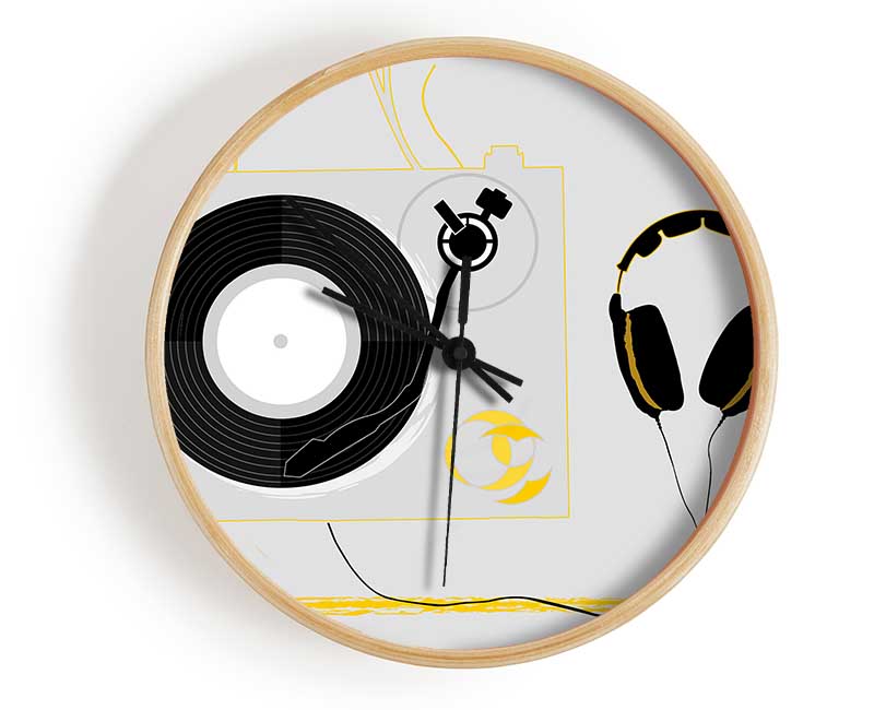 Dj Turn Style And Headphones Clock - Wallart-Direct UK