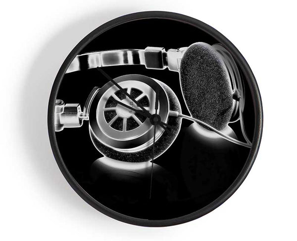 Headphones B n W Clock - Wallart-Direct UK