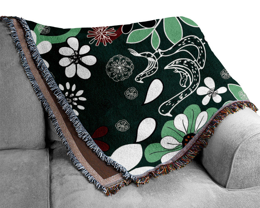 Intertwined Flowers Woven Blanket