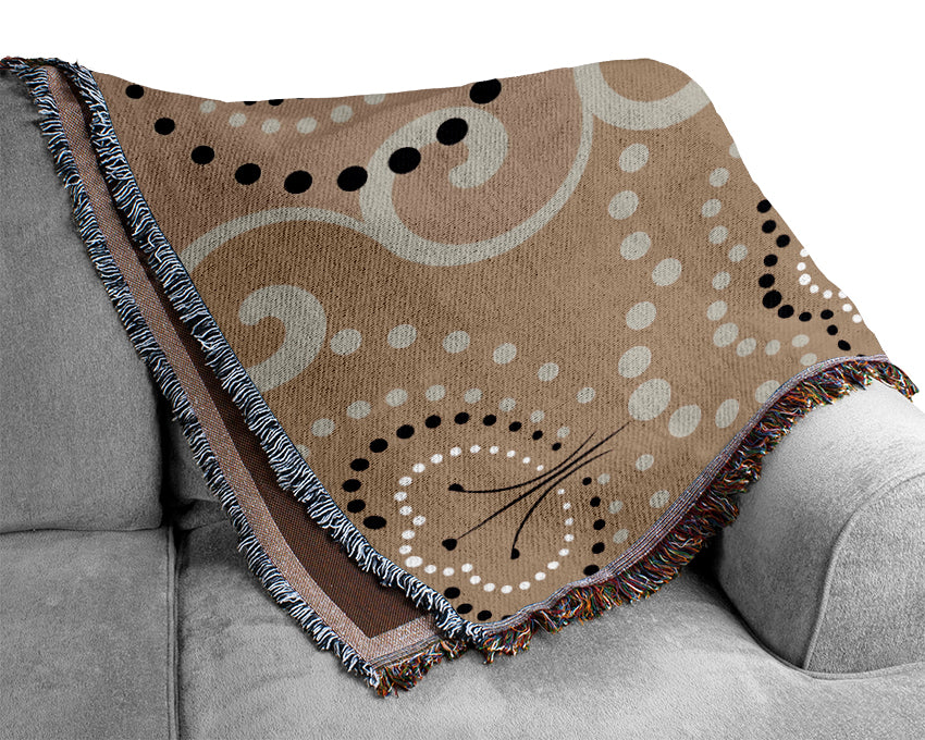 Beige Waves Of Flowers Woven Blanket