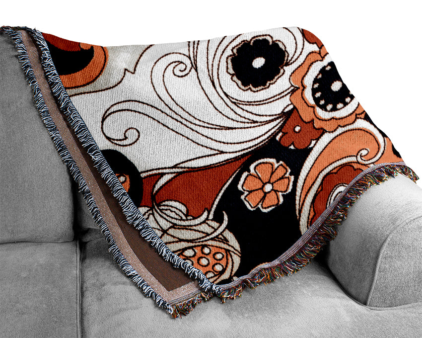 Erratic Flower Waves Woven Blanket