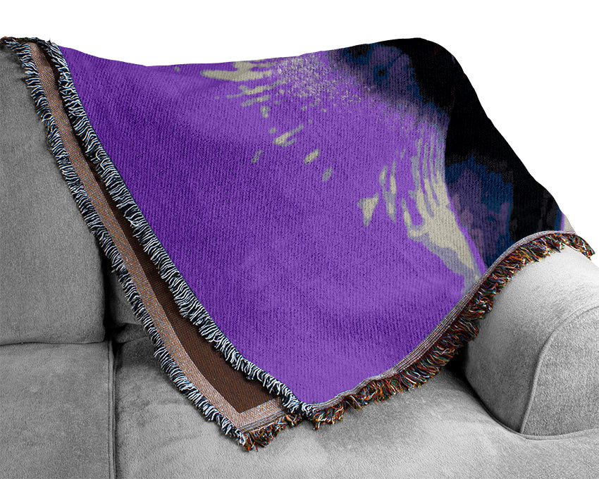 Purple Centre Close-up Woven Blanket