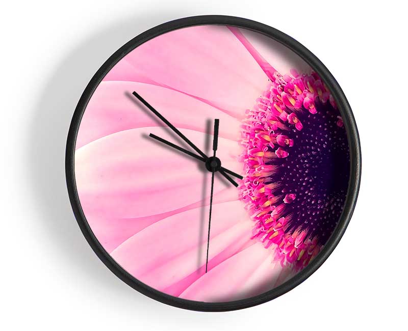 Pink Gerbera Daisy Centre Clock - Wallart-Direct UK