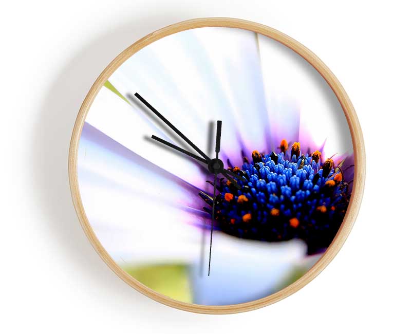 Purple Daisy Centre Clock - Wallart-Direct UK