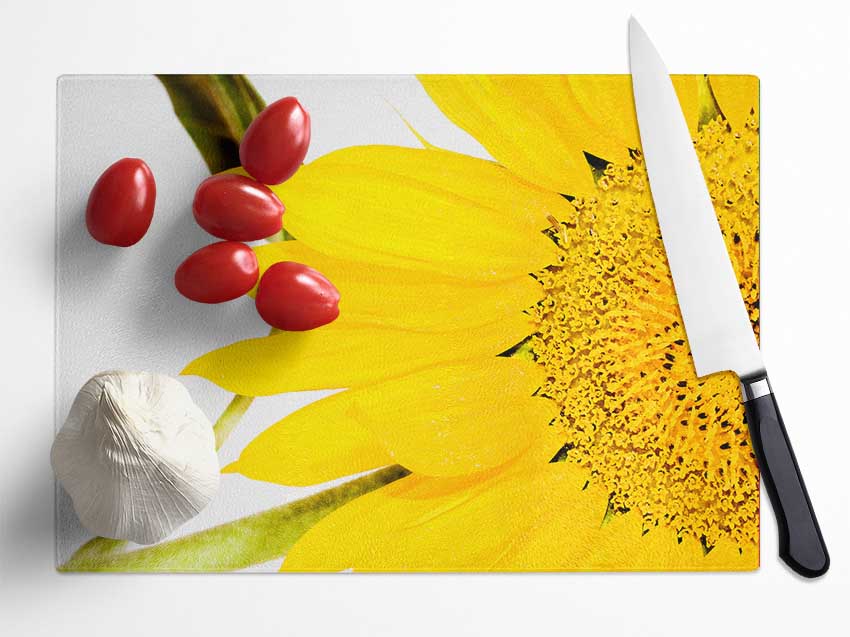 Close-Up Petal Sunflower Glass Chopping Board