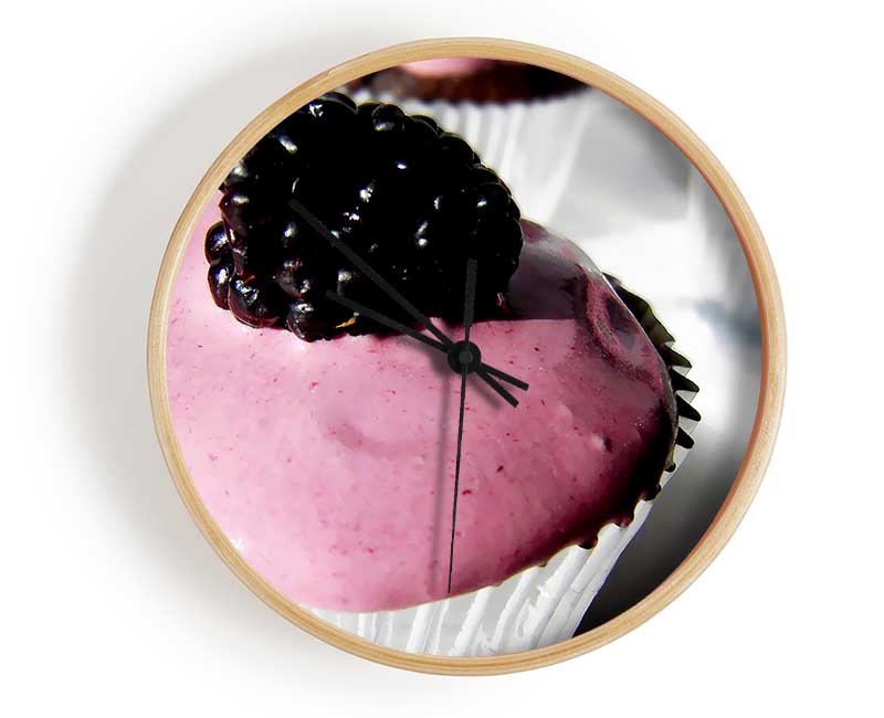 Blackberry Cupcake Clock - Wallart-Direct UK