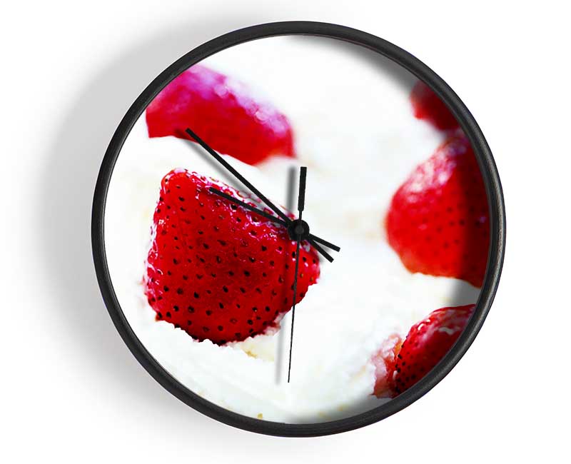 Strawberry Cream Pie Clock - Wallart-Direct UK