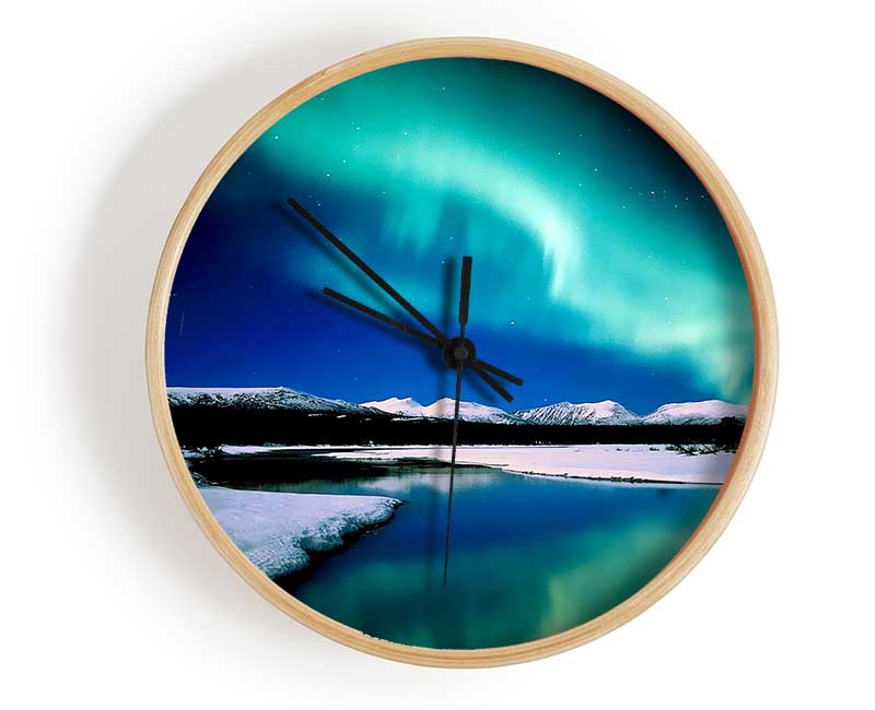 Northern Lights Lake View Clock - Wallart-Direct UK