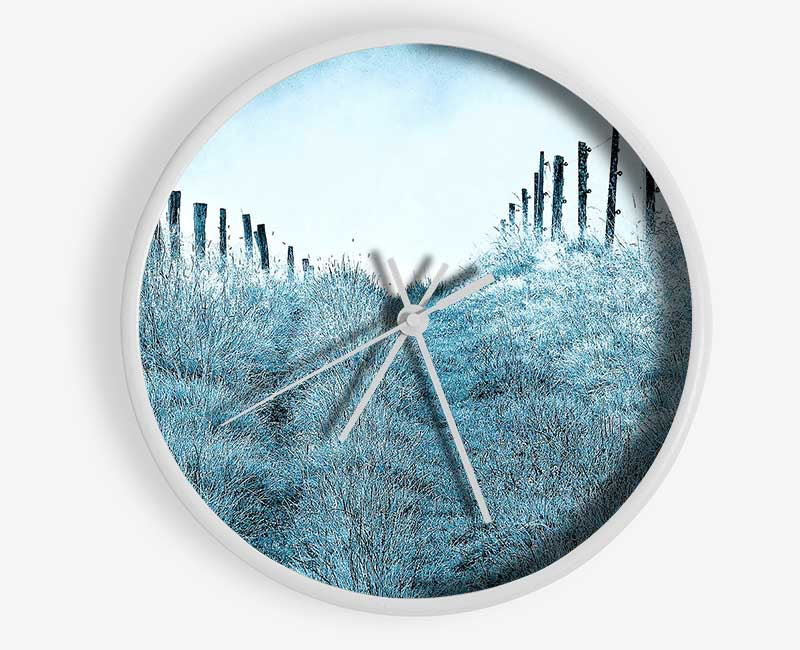 Winter Morning Mist Clock - Wallart-Direct UK