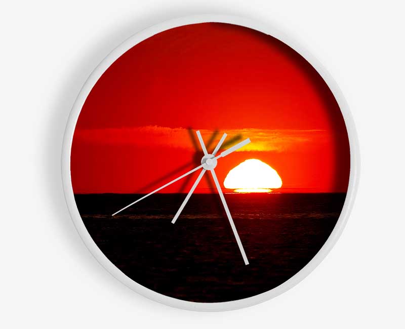 Red Ocean Glory Clock - Wallart-Direct UK