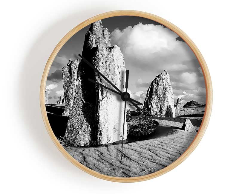 Desert Architect B n W Clock - Wallart-Direct UK