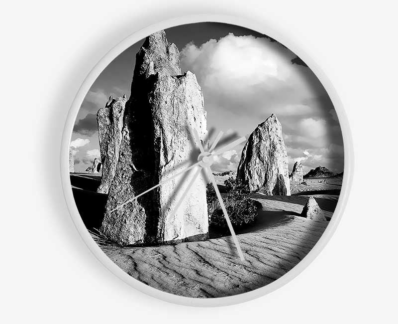 Desert Architect B n W Clock - Wallart-Direct UK