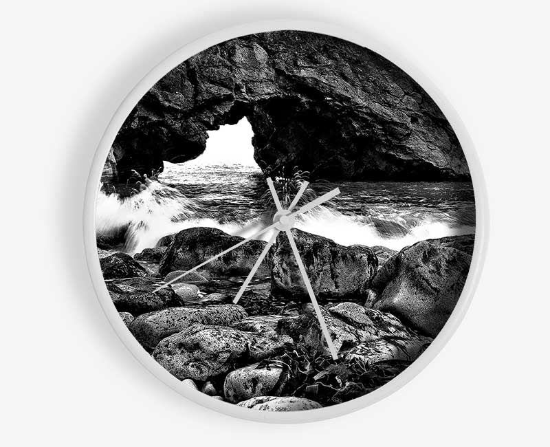 Oceans Gateway B n W Clock - Wallart-Direct UK