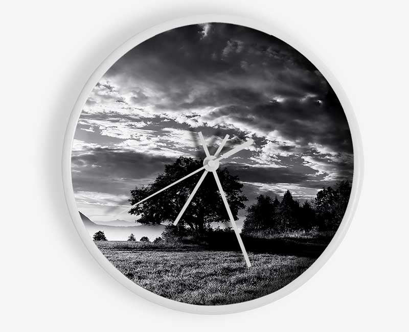 Countryside Retreat B n W Clock - Wallart-Direct UK