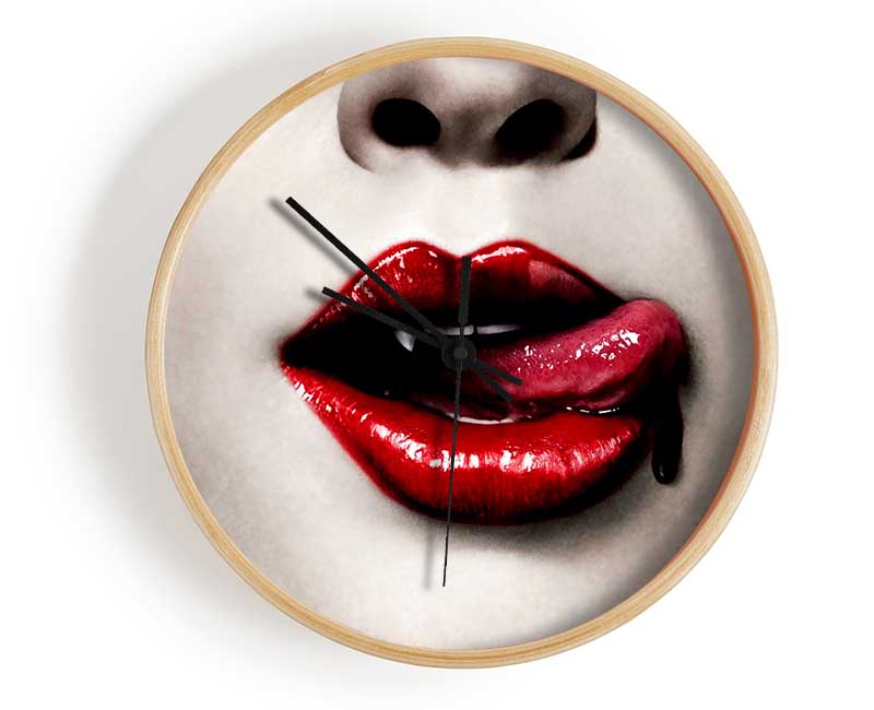 Vampire Lips Clock - Wallart-Direct UK