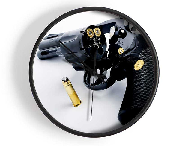 Gun And Bullet Clock - Wallart-Direct UK