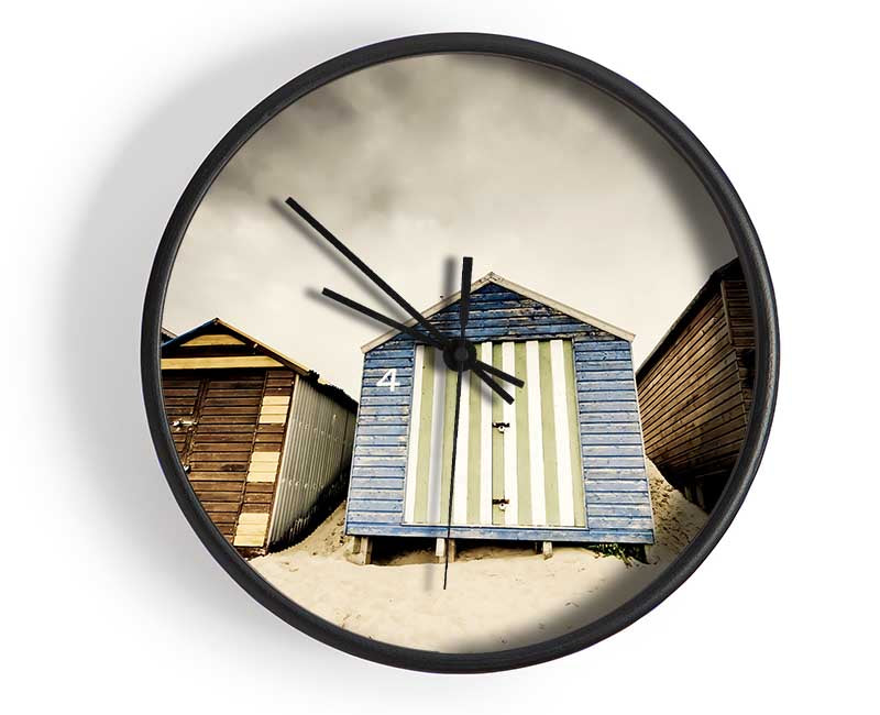 Winter Beach Huts Clock - Wallart-Direct UK