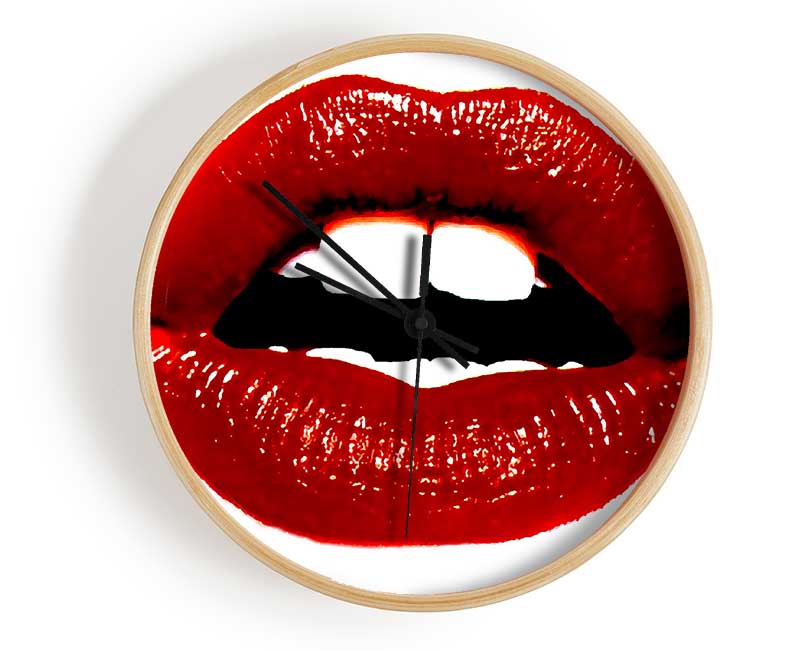 Red Hot Lips Clock - Wallart-Direct UK