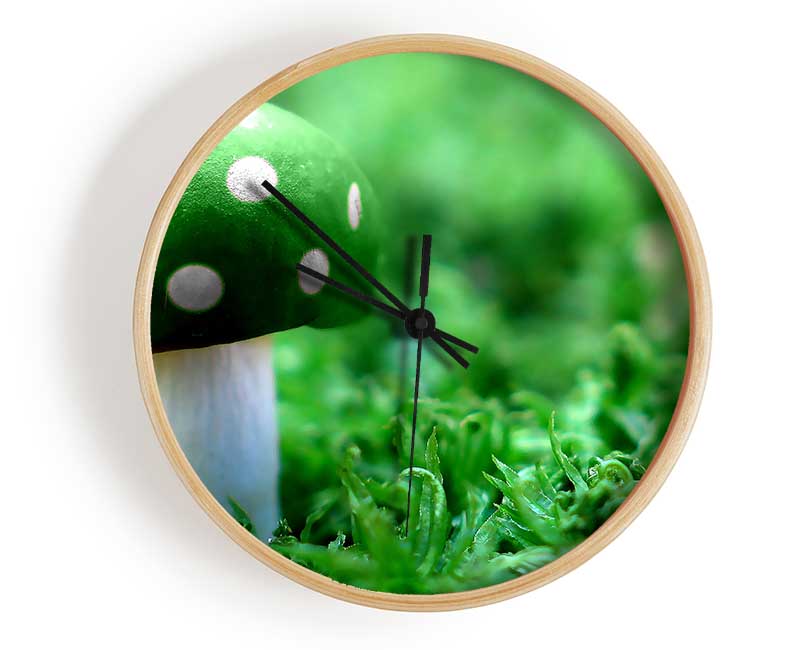 Green Mushroom Clock - Wallart-Direct UK