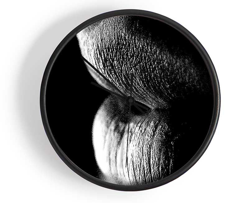 Sensual Lips B n W Clock - Wallart-Direct UK