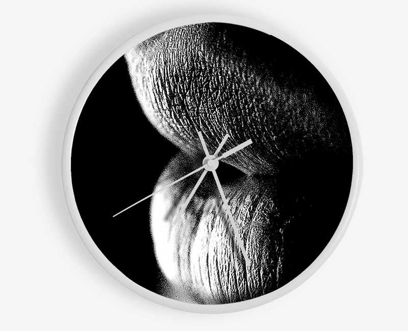 Sensual Lips B n W Clock - Wallart-Direct UK