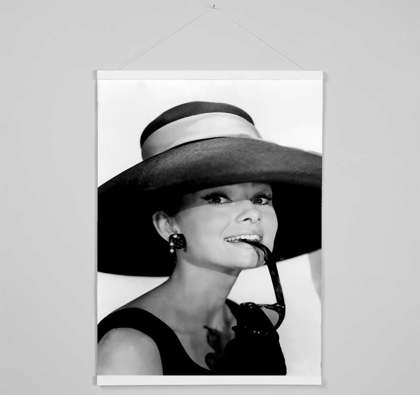 Audrey Hepburn Hat Hanging Poster - Wallart-Direct UK