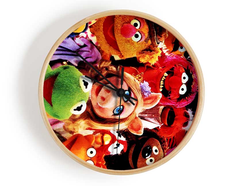 The Muppets Miss Piggy Kermit Clock - Wallart-Direct UK