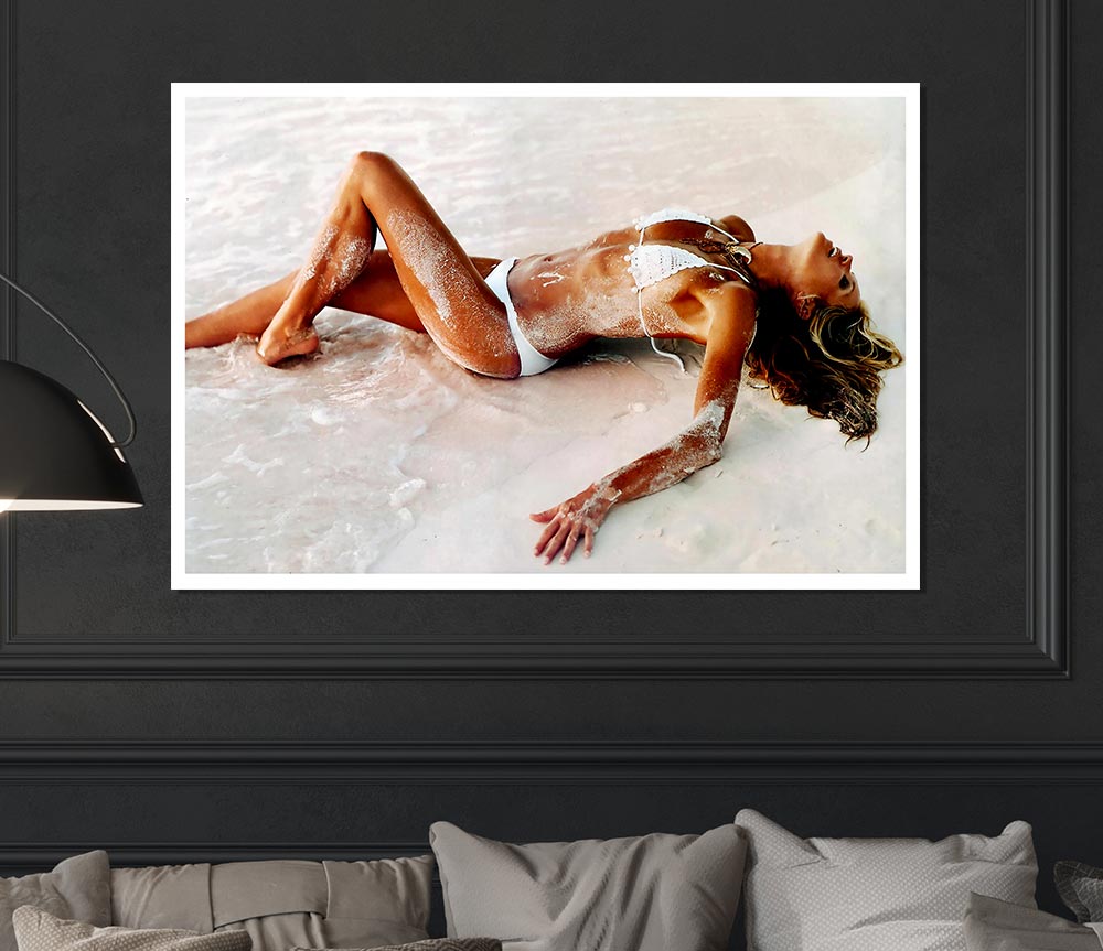 Elle Macpherson In The Sea Print Poster Wall Art