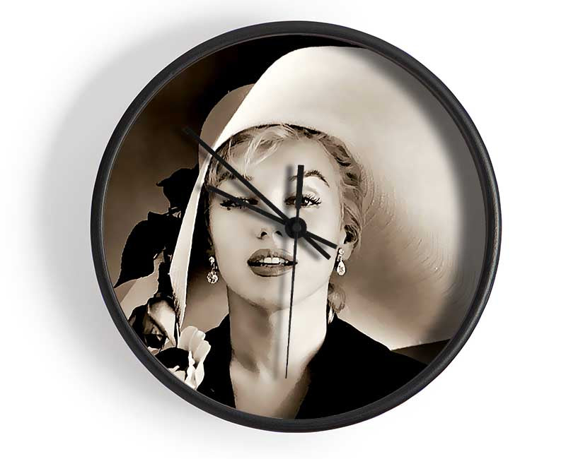 Marilyn Monroe Classic Hat Clock - Wallart-Direct UK