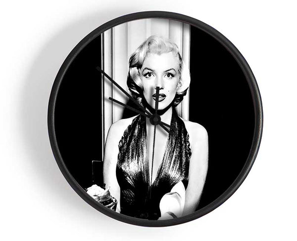 Marilyn Monroe Dinner Table Clock - Wallart-Direct UK